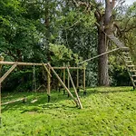 Castle With Wellness And Zipline Prázdninový dům *