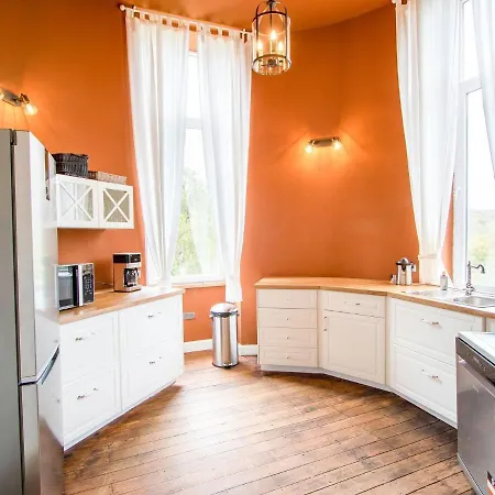 Holiday home Castle With Wellness And Cinema Gesves