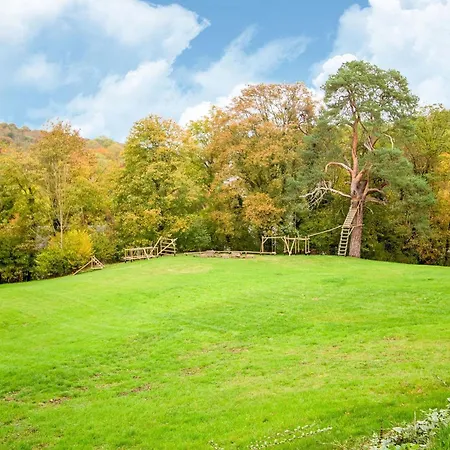 Holiday home Castle With Wellness And Cinema