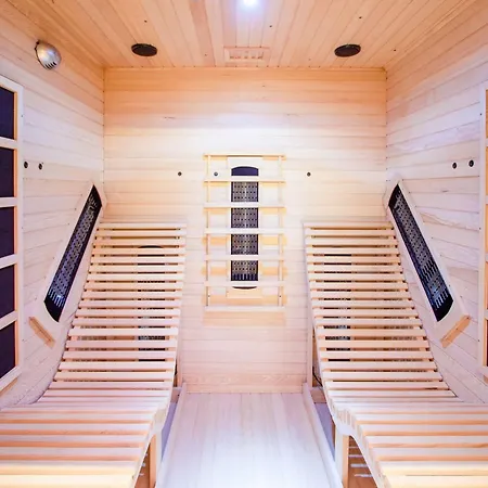 Castle With Wellness And Zipline Gesves